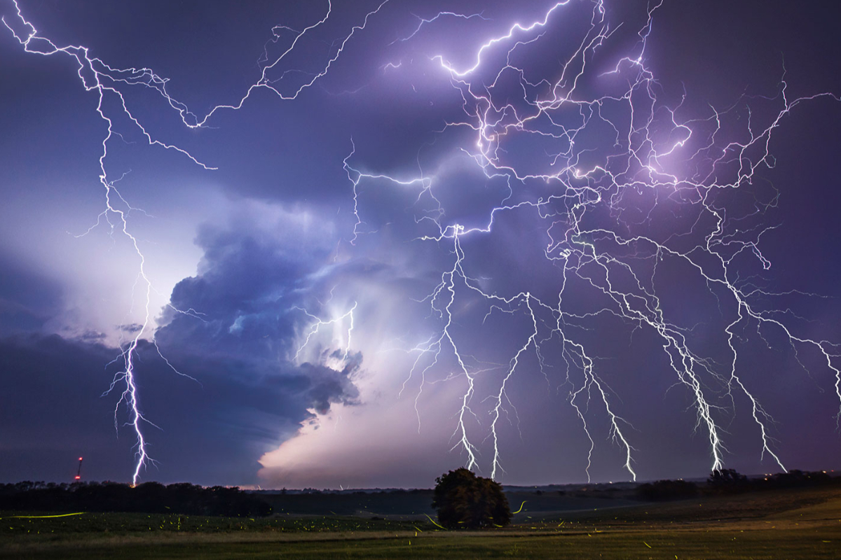 பலத்த மின்னல் தாக்கம் தொடர்பில் எச்சரிக்கை | Warning Regarding Severe Lightning Strikes பலத்த மின்னல் தாக்கம் தொடர்பில் எச்சரிக்கை | Warning Regarding Severe Lightning Strikes