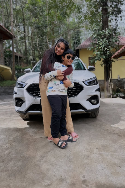 சிறகடிக்க ஆசை ரோகினியின் கணவரா இது? இவருக்கு எவ்வளவு பெரிய மகன்னு பாருங்க | Siragadikka Aasai Rohini Husband Son Photos Viral