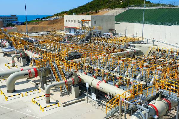 எண்ணெய் ஏற்றுமதி முனையங்களைத் தாக்க வேண்டாம்... உக்ரைனுக்கு ஆசிய நாடொன்று கோரிக்கை | Stop Attacking Cpc Terminal எண்ணெய் ஏற்றுமதி முனையங்களைத் தாக்க வேண்டாம்... உக்ரைனுக்கு ஆசிய நாடொன்று கோரிக்கை | Stop Attacking Cpc Terminal