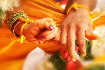 திருமணங்களில் பந்தக்கால் நடுவதற்க்கு இது தான் காரணமா