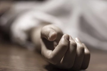 තරුණ කතගේ මළ සිරුර තේ වත්තකින් හමුවෙයි