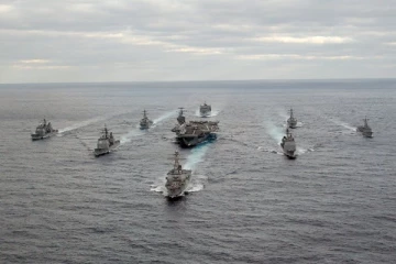 உச்சமடையும் பதற்றம்! இஸ்ரேலுக்கு ஆதரவாக படையெடுக்கும் அமெரிக்க போர் கப்பல்கள்