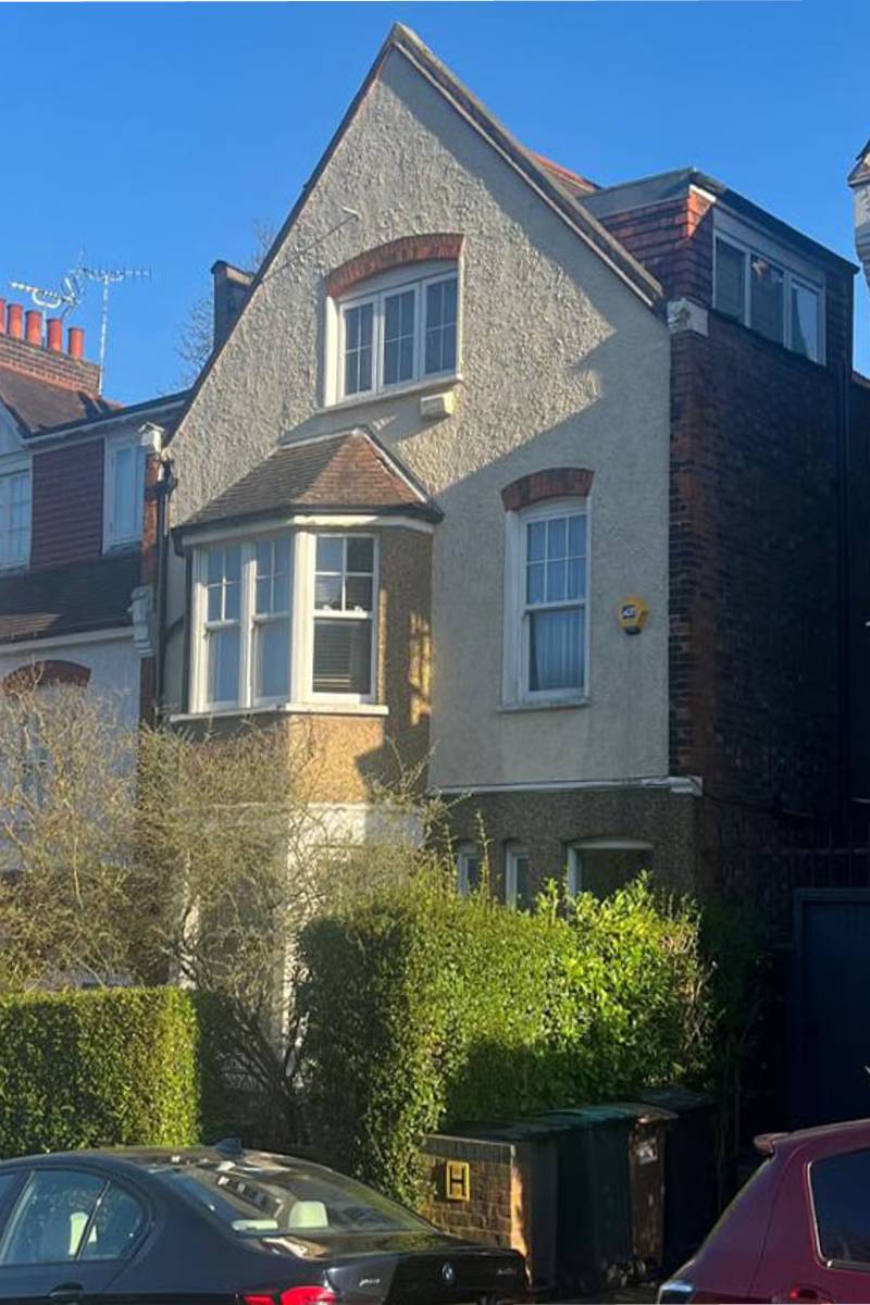 கோடிக்கணக்கிலான சொத்துக்களை விட்டுவிட்டு மறைந்த காமெடியன்: நீதிமன்றத்தின் முடிவு | Sean Hughes Comedian Death Estate Charity