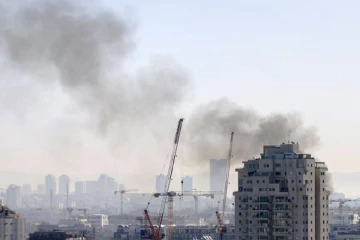 ඉරාකයේ ෂියා මුස්ලිම් හමුදා කඳවුරකට එල්ල වූ ගුවන් ප්‍රහාරවලින් අන්බාර් අණදෙන නිලධාරියා ඇතුළු 15 දෙනෙකු මරුට