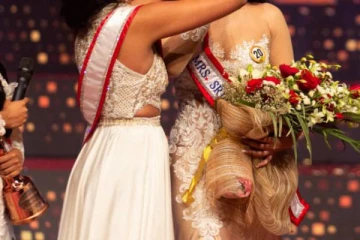 சிறைச்சாலைக்குள் போதையுடன் சென்ற இராஜாங்க அமைச்சருடன் பிரபல அழகி; பரபரப்பு தகவல்