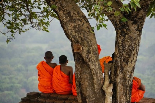 காணாமல்போனதாக கூறப்பட்ட பௌத்த பிக்குணிகள் மீட்பு! | Buddhist Missing Sri Lanka