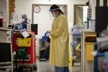 கனடா - ஒட்டாவாவில் கோவிட் நோயாளிகளின் வைத்தியசாலை அனுமதி அதிகரிப்பு!