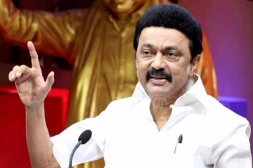 டெல்லியில் பரபரப்பாகிய கைது சம்பவம் - பொங்கி எழுந்த ஸ்டாலின்