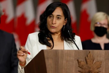 கனடிய  புதிய பாதுகாப்பு அமைச்சரான  அனிதா ஆனந்த்  எடுத்த சபதம்