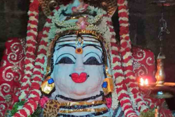 2025 ஐப்பசி பௌர்ணமி:  செல்வ வளம் பெருக இன்று இந்த மந்திரங்கள் சொல்ல தவறாதீர்கள் | 2025 Mantras To Chant On Aippasi Pournami