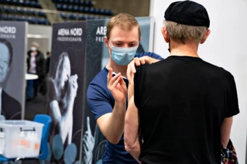 அஸ்ட்ராஜெனெகா தடுப்பூசி இனி பயன்பாட்டில் இல்லை: மொத்தமாக தடை விதித்த முதல் நாடு