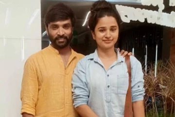 அடேங்கப்பா பாடலாசிரியர் சினேகன்-கன்னிகா மகள்களா இது, நன்றாக வளர்ந்துவிட்டார்களே