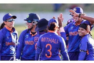 காமன்வெல்த் - பாகிஸ்தான் அணியை 8 விக்கெட்டுகள் வித்தியாசத்தில் வீழ்த்தி இந்தியா வெற்றி - குவியும் பாராட்டு