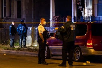 அதிகரிக்கும்  துப்பாக்கி வன்முறை ; நியூயோர்க்கில் பேரிடர் அவசர நிலைமை பிரகடனம்