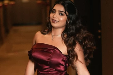 நடிகை கௌரி கிஷன் ஹாட் லுக் போட்டோஷூட்