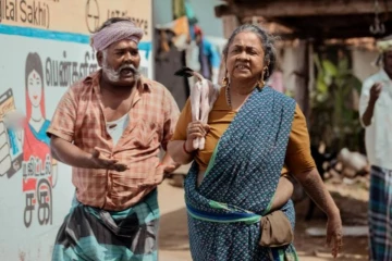 மாஸ் கலெக்ஷன் செய்யும் ராதிகாவின் தாய் கிழவி... 5 நாள் முடிவில் செய்துள்ள வசூல்