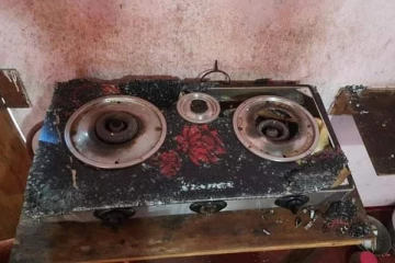 வெடித்துச் சிதறிய அடுப்பு- மயிரிழையில் உயிர் தப்பிய பெண்!