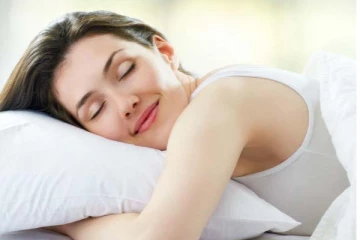 எந்த வயதினர் எத்தனை மணி நேரம் தூங்க வேண்டும்? கட்டாயம் தெரிஞ்சிக்கோங்க