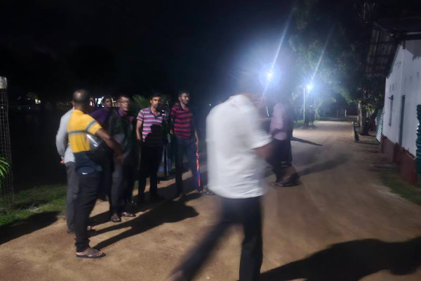 தாந்தாமலை முருகன் ஆலய விவகாரம் தொடர்பில் பதற்ற நிலை ; சந்தேகத்தின் பெயரில் மூவர் கைது | Thanthamalai Murugan Temple Issue Social Mediastir