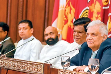 ரணிலால் மட்டுமே முடியும் : அமைச்சர் பந்துல