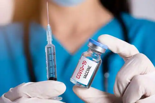 கொக்குவிலில் கோவிட் தடுப்பூசி ஏற்றும் நடவடிக்கை | Cowid Vaccine Loading Activity In The Crane