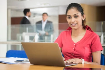 அரச ஊழியர்களுக்கு மகிழ்ச்சித் தகவல்; சம்பள உயர்வுக்காக 90 பில்லியன் ஒதுக்கீடு