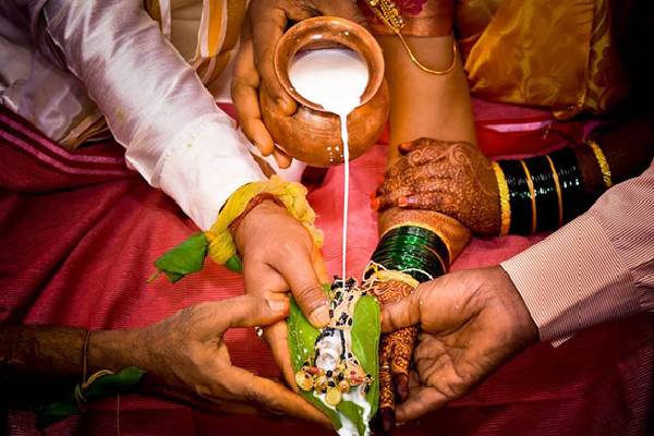 திருமணத்தில் கண்டிப்பாக இந்த விடயங்களை தவிர்க்க வேண்டுமாம் | These Things Must Be Avoided In Marriage