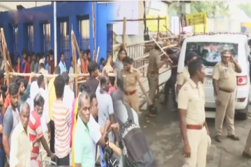 IPL 2023; சேப்பாக்கத்தில் கிரிக்கெட் ரசிகர்கள் மீது போலீஸ் தடியடி - பதற்றம்..!