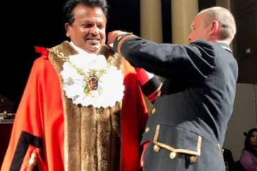 பிரித்தானிய நகரமொன்றின் முதல்வராக இலங்கை தமிழர்! குவியும் வாழ்த்துகள்