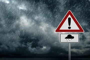 வானிலையில் ஏற்பட்டுள்ள சடுதியான மாற்றம்! சிவப்பு எச்சரிக்கை விடுப்பு : இலங்கை மக்களுக்கு விடுக்கப்பட்டுள்ள அறிவுறுத்தல்