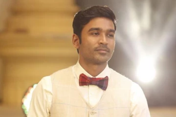 நடிகர் தனுஷின் லைன் அப்-ல் இணைந்த மேலும் ஒரு இளம் இயக்குனர்! யார் தெரியுமா?