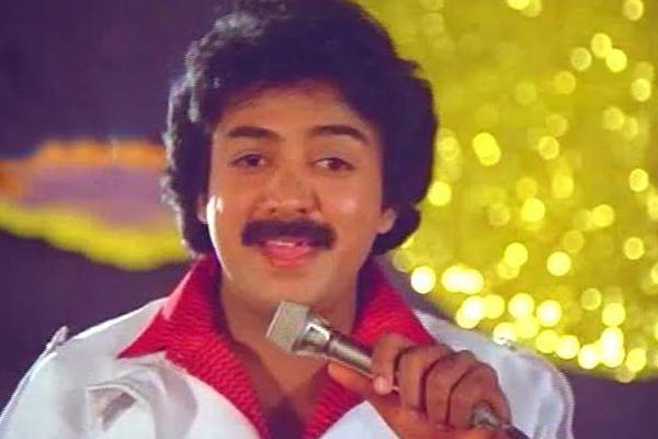 விஜய்கிட்ட இருந்து அந்த விஷயத்தை கத்துக்கணும்!! மைக் மோகன் பேட்டி.. | Actor Mohan Talk About Vijay