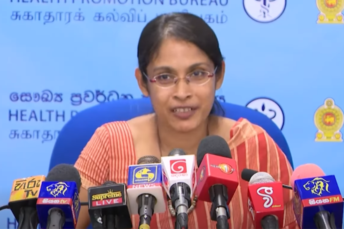 හදිසි තත්ත්වයක් - ශ්රී ලංකාවේ ඩෙංගු අධි වසංගත තත්ත්වයකට ඇවිත් - විවිධ ප්රභේද වලින් ඩෙංගු මතුවෙලා | Dengue Hyper Epidemic Warning In Sri Lanka හදිසි තත්ත්වයක් - ශ්රී ලංකාවේ ඩෙංගු අධි වසංගත තත්ත්වයකට ඇවිත් - විවිධ ප්රභේද වලින් ඩෙංගු මතුවෙලා | Dengue Hyper Epidemic Warning In Sri Lanka