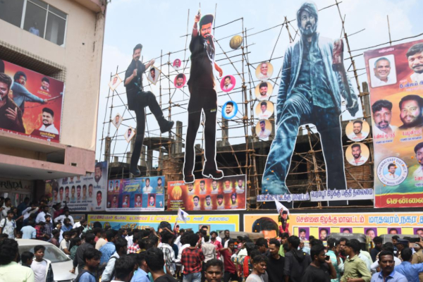 தீபாவளிக்கு வெளிவந்து அதிக வசூல் செய்த தமிழ் திரைப்படங்கள்.. டாப் 10 லிஸ்ட் இதோ | Highest Grossing Tamil Movies Released Diwali