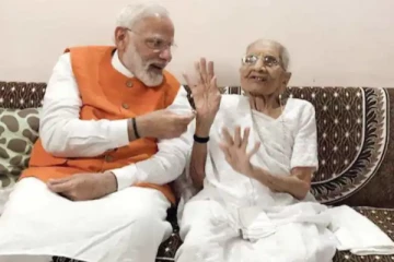பிரதமர் நரேந்திர மோடியின் தாயார் ஹீராபென் தமது 100வது வயதில் காலமானார் (video)
