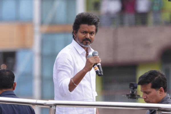 கரூர் துயர சம்பவம் - விஜய் டெல்லியில் ஆஜராக சிபிஐ சம்மன் | Cbi Summoned Tvk Vijay On 12Th Jan Karur Stampede