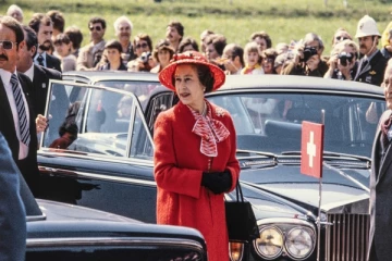 மகாராணியாரின் மறைவுச் செய்தி கேட்டு ஆழ்ந்த துயரத்தில் ஆழ்ந்துள்ளேன்: சுவிஸ் ஜனாதிபதி...