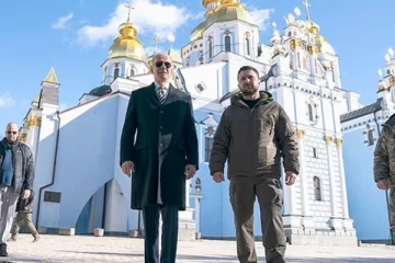 ඇමරිකානු ජනපති හදිසියේ යුක්රේනයට කඩාවදී..රුසියාවට අනතුරු ඇඟවීමක්..