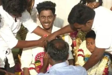 பாசத்திற்கு விலையேது? உயிரிழந்த  தம்பியை விழாவுக்கு அழைத்து வந்த  சகோதரி!