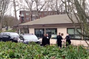 பார்க்கிங்கில் நிறுத்தப்பட்டிருந்த காருக்குள் இரண்டு சடலங்கள்: பிரிட்டிஷ் கொலம்பியாவில் பரபரப்பு