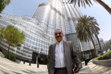 துபாயின் புர்ஜ் கலீஃபாவில் 22 சொகுசு குடியிருப்புகளை சொந்தமாக்கிய இந்தியர்... அவரது சொத்து மதிப்பு