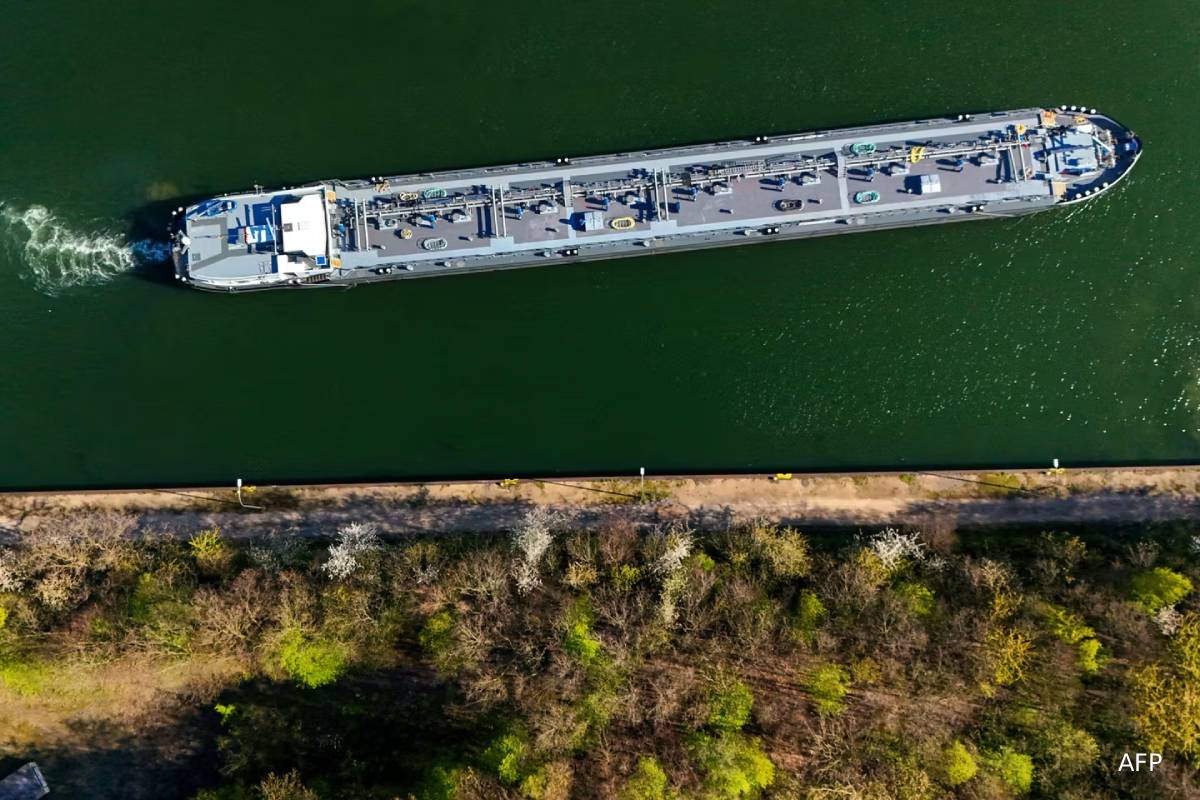 ஈரானே நினைத்தாலும் ஹார்மோஸை திறப்பதில் சிக்கல் - அமெரிக்க அதிகாரிகள் தகவல் | Iran Wont Be Able To Open Hormuz Unidentified Mine