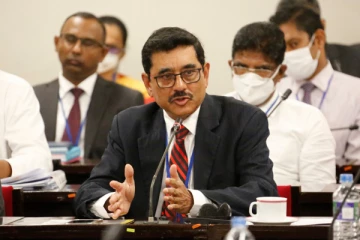 மத்திய வங்கியின் ஆளுநர் விடுத்துள்ள எச்சரிக்கை