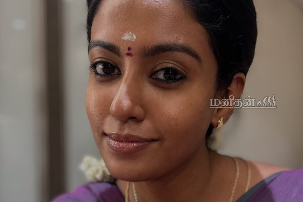பாரதி கண்ணம்மா ரோஷினி அடித்த ஜாக்போட்.. Fire விட்டு வாழ்த்தும் ரசிகர்கள் | Roshini Haripriyan Recent Movie Getup Photos Viral