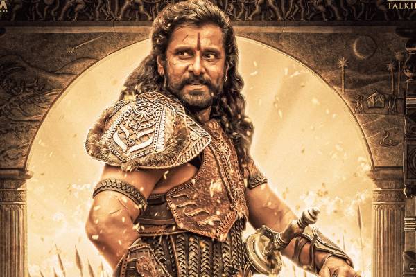 பிரம்மாண்டமாக தயாராகும் பொன்னியில் செல்வன் படத்தின் சூப்பர் ஃபஸ்ட் லுக்- இதோ