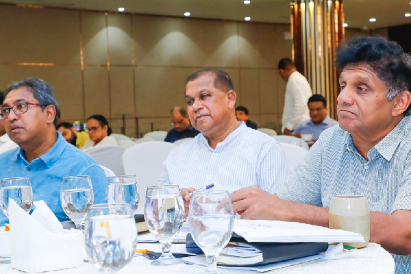 ஐ.தே.கவுடன் இணைந்து செயற்படும் முடிவு சஜித்திடம்... | Sajith Unp ஐ.தே.கவுடன் இணைந்து செயற்படும் முடிவு சஜித்திடம்... | Sajith Unp