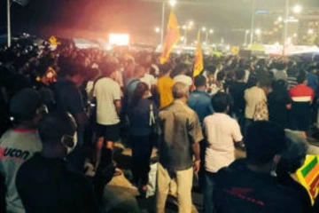 துப்பாக்கி சூட்டில் உயிரிழந்தவருக்கு காலிமுகத்திடலில் மெளன அஞ்சலி!