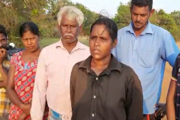 பறிபோகும் தாய் நிலம் - துணைபோகும் பிரதேச செயலாளர் | Action To Give 5 Acres Of Land To Sinhalese