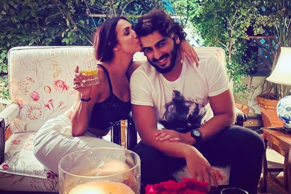 கார் விபத்தில் சிக்கிய போனி கபூர் மகனின் காதலி! மருத்துவமனையில் அனுமதி | Malaika Arora Met With Accident