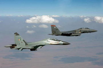 ரஷ்யாவில் தீவிரமடையும் ட்ரோன் தாக்குதல்: நெருப்பு கோளமான விமானம்